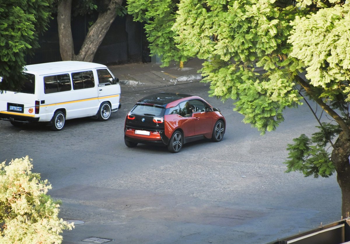 BMW i3s