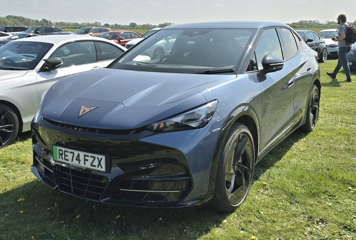 Cupra Tavascan 77 kWh Endurance