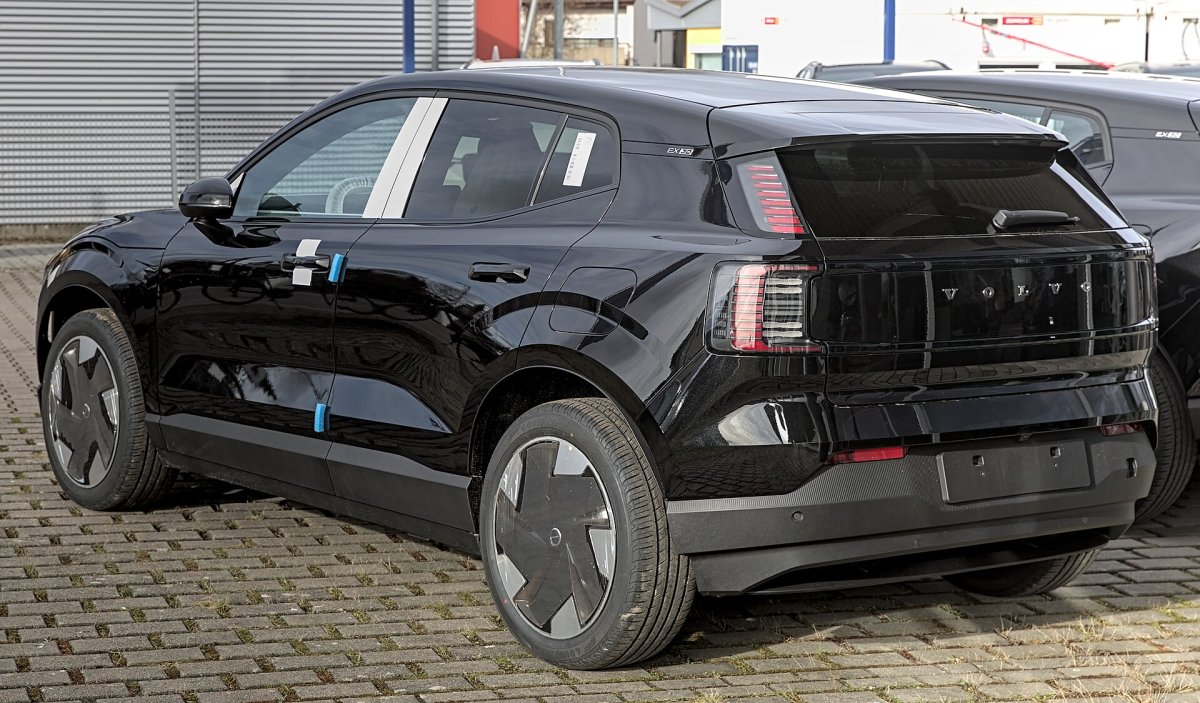Volvo EX30 69 kWh Single Motor Extended Range