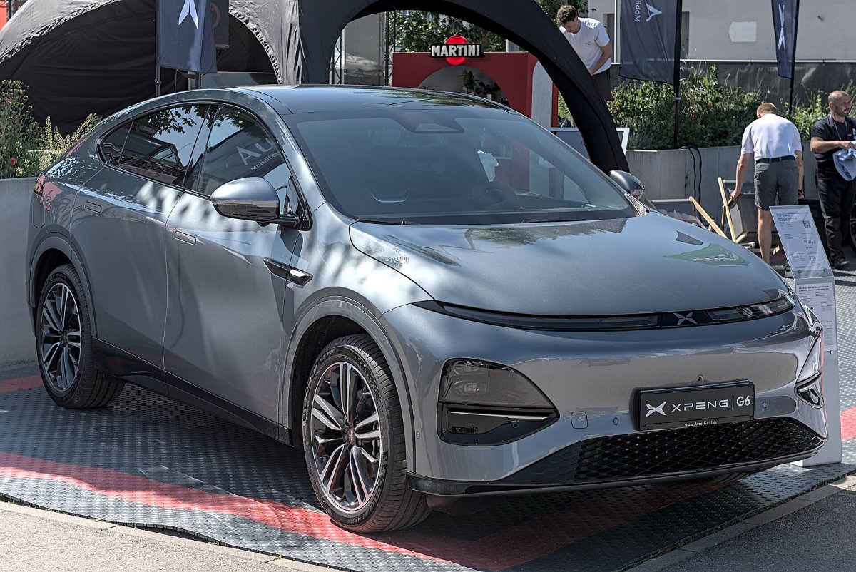 Xpeng G6 66 kWh Standard Range RWD