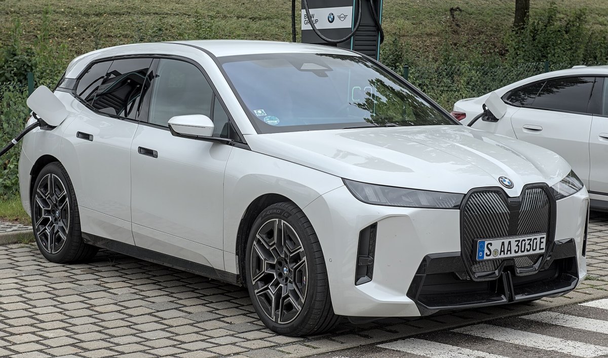 BMW iX iX xDrive40