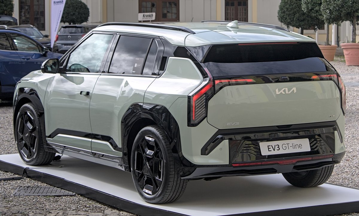 Kia EV3 EV3 Long Range (MY25-26)