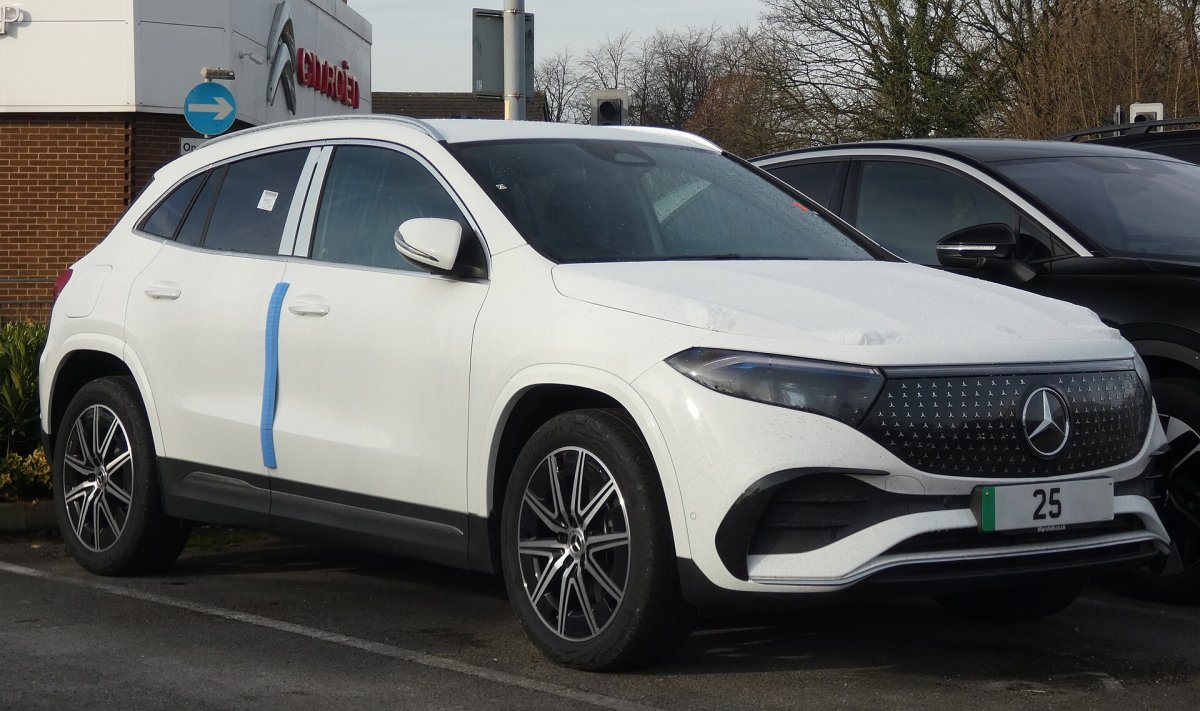 Mercedes-Benz EQA EQA 250 66.5 kWh
